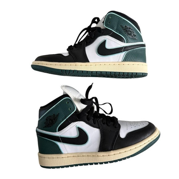 NIB Air Jordan 1 Mid SE - Picture 2 of 8